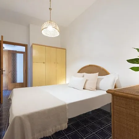 Holiday home Maria Beach House - 2min Walk To The Beach - Rooftop Terrace With Sea View